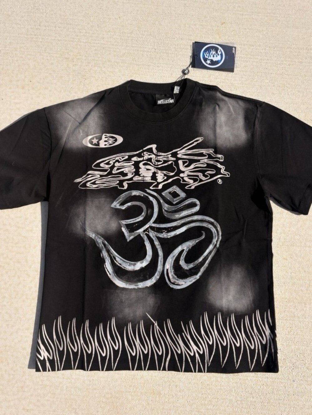 Hellstar Black Graphic Flame T-Shirt Streetwear Tee
